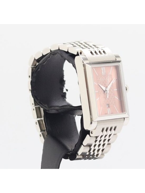 Gucci And Rectangle 138.5 Quartz Date Pink Dial Watch